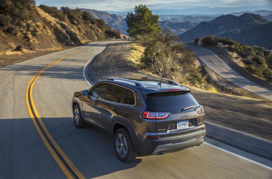  Jeep Cherokee Limited (KL) 2018 года  (NA) (фото 40 из 41)